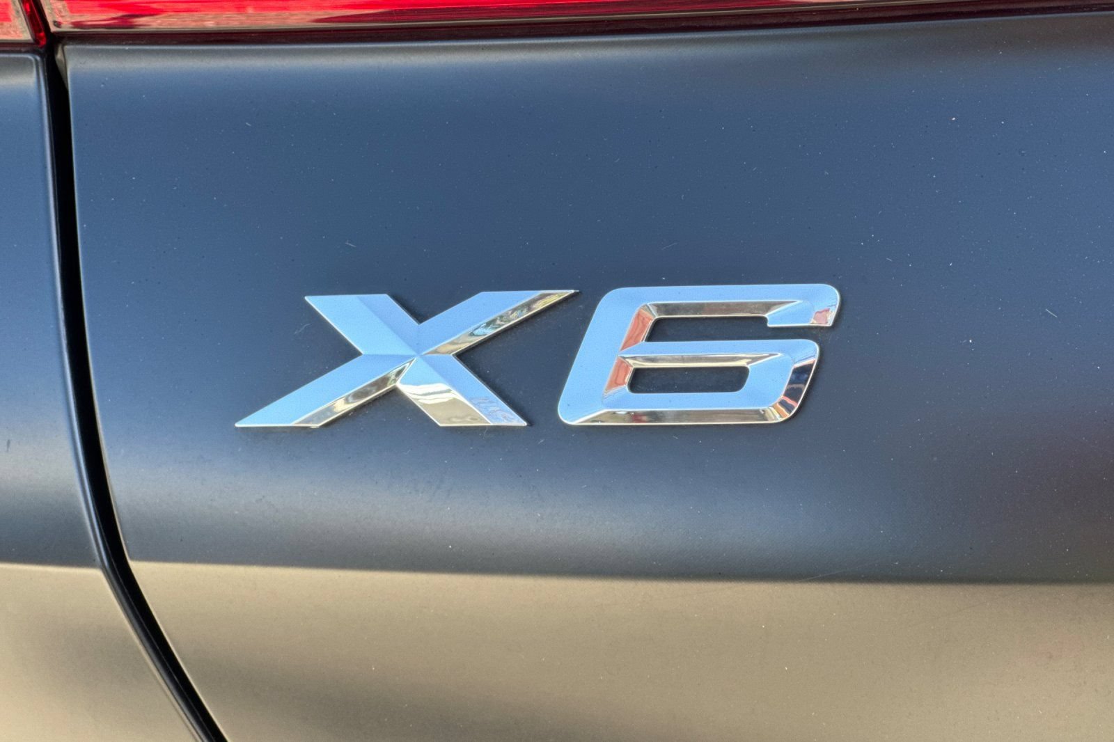 Used 2020 BMW X6 sDrive40i w/ M Sport Package RWD image 28