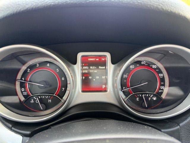 Used 2017 Dodge Journey SE w/ Flexible Seating Group image 19