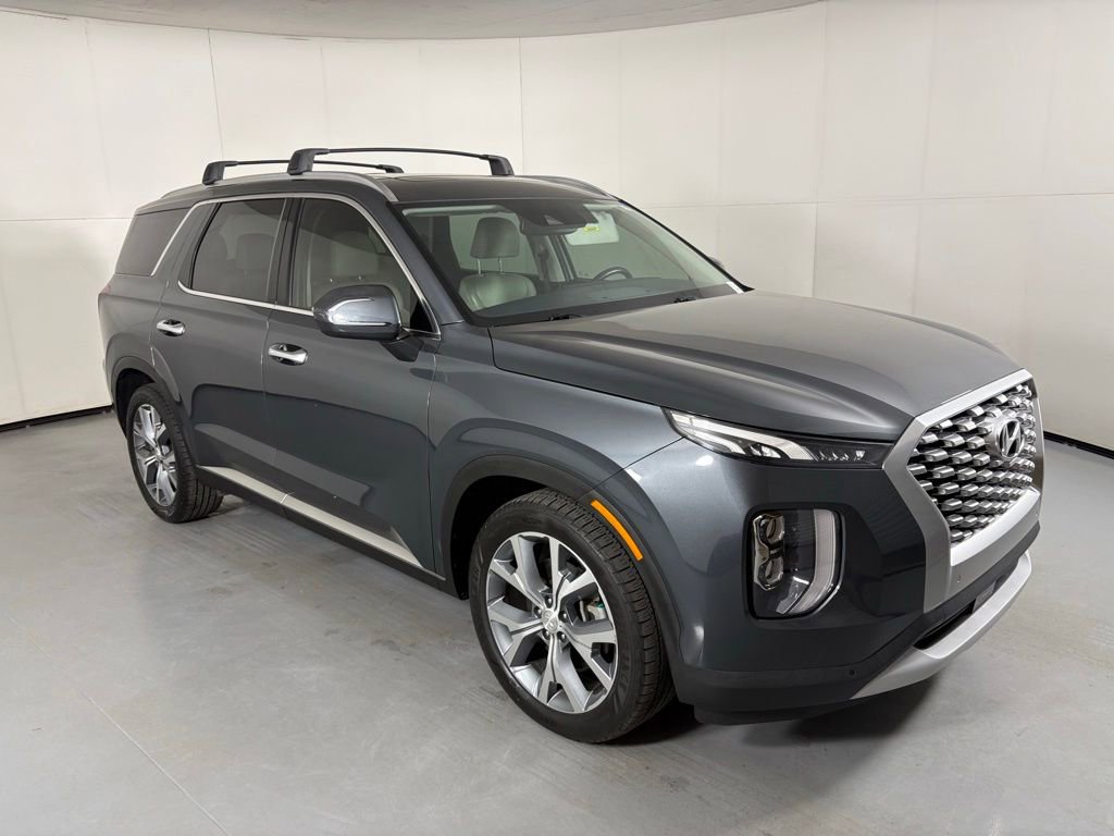 Used 2021 Hyundai Palisade SEL w/ Premium Package FWD image 2