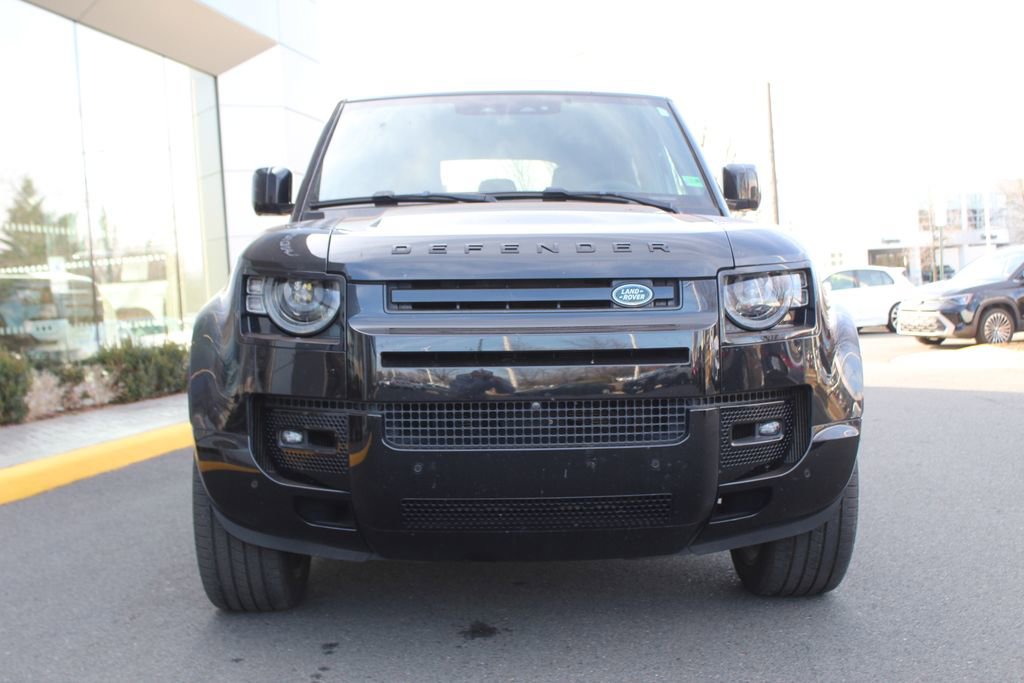 Used 2022 Land Rover Defender 110 V8 image 8