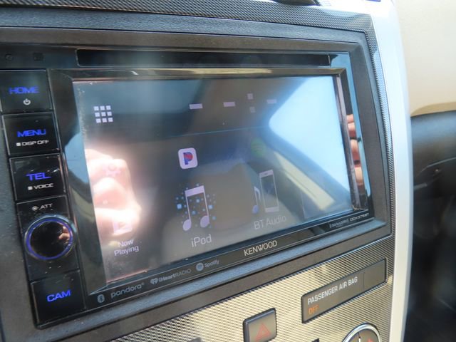 Used 2012 Chevrolet Traverse LTZ image 24