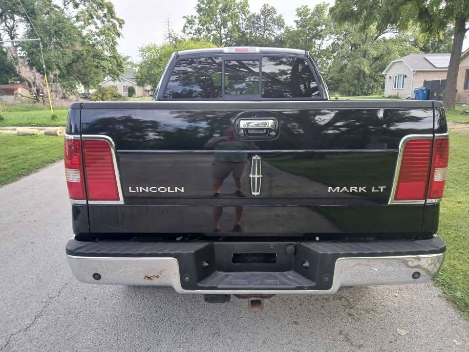 Used 2008 Lincoln Mark LT 4x4 image 7