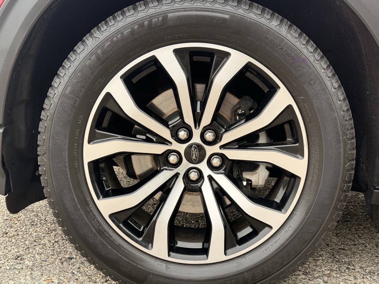 Used 2020 Ford Explorer ST w/ Premium Technology Package AWD/4WD image 9