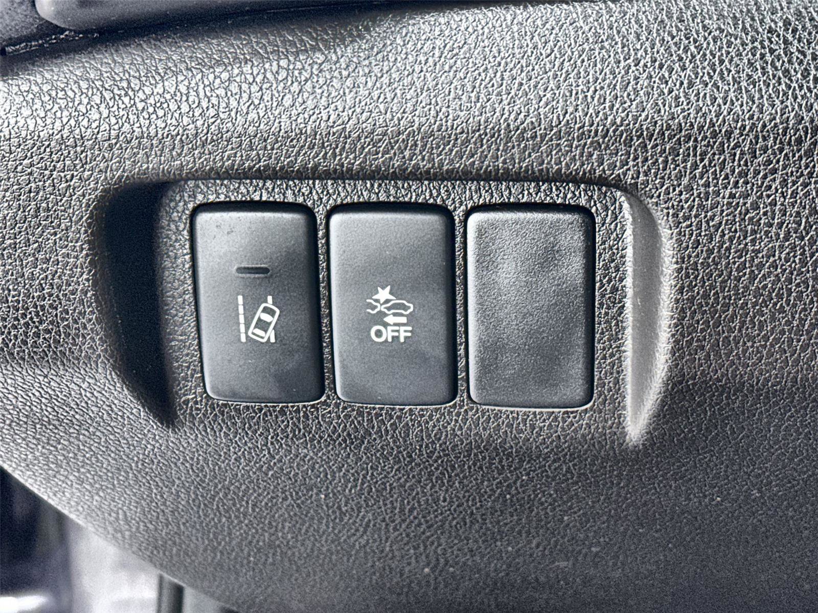 Used 2020 Acura ILX w/ Premium Package image 16