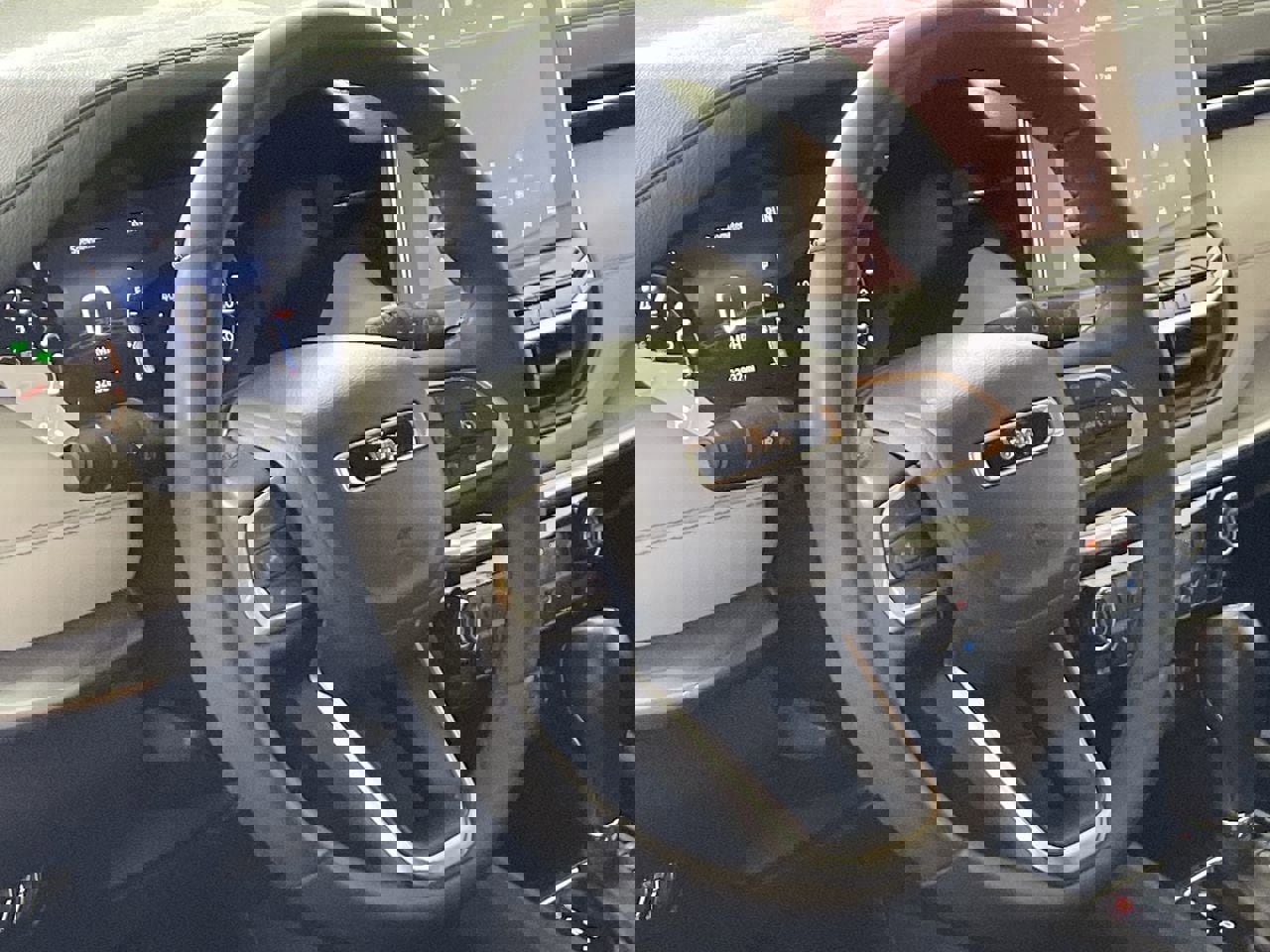 Used 2025 Jeep Compass Limited AWD/4WD image 12