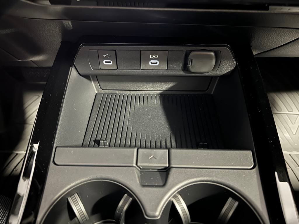 New 2026 Toyota Prius Plug-In Hybrid image 26