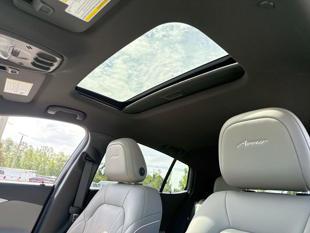 Used 2024 Buick Envista Avenir image 18