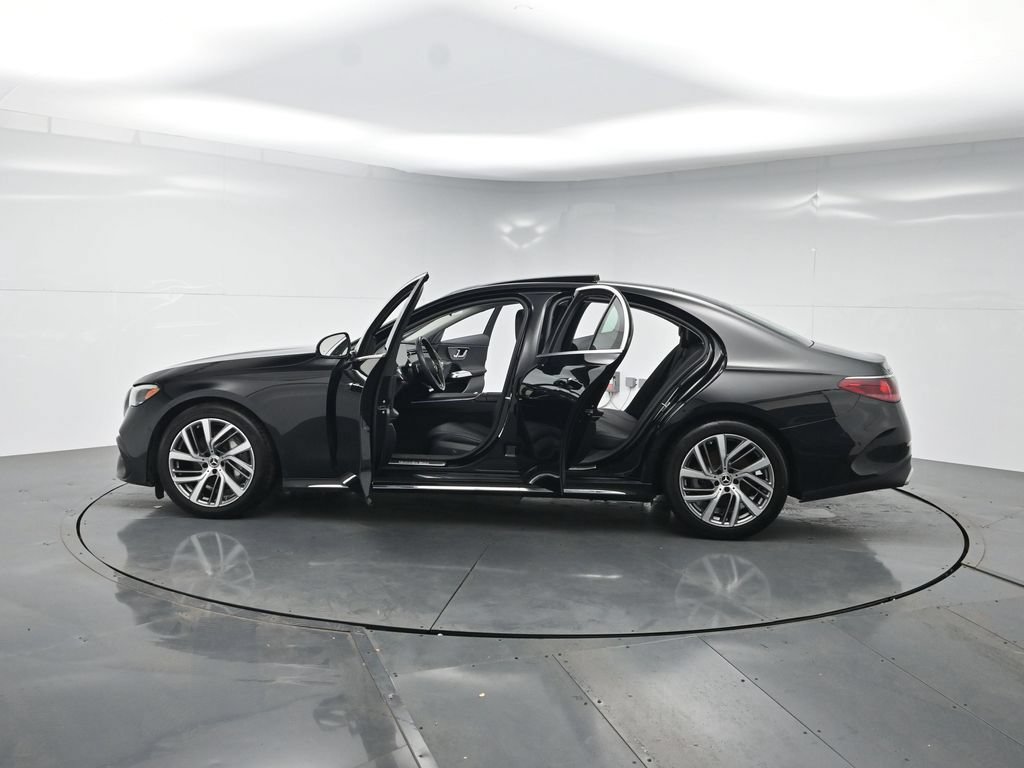 Used 2025 Mercedes-Benz E 350 Sedan image 49