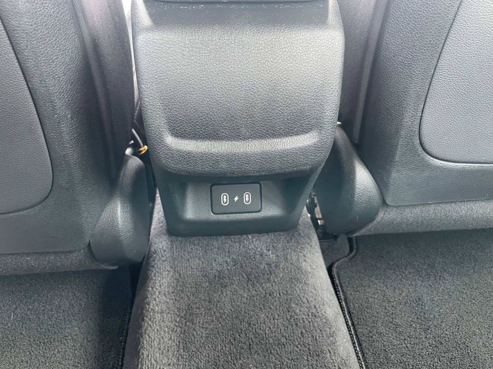 Used 2025 Kia K5 LXS image 25