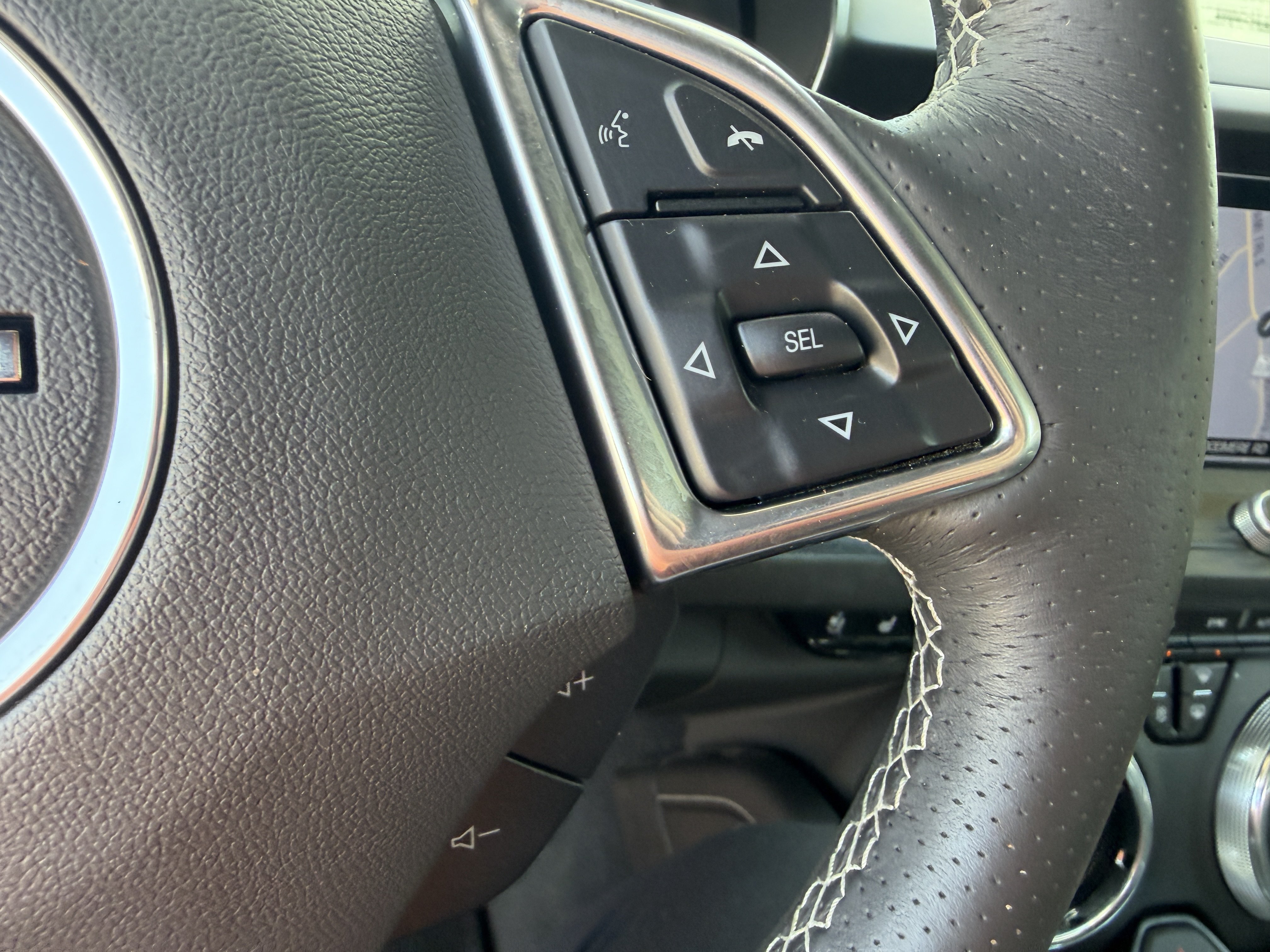 Used 2017 Chevrolet Camaro SS RWD image 27