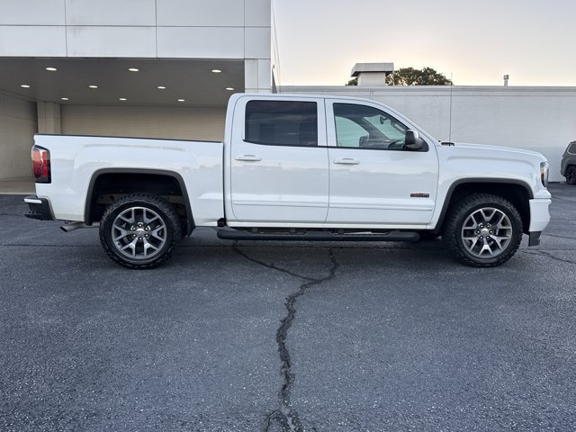 Used 2018 GMC Sierra 1500 SLT AWD/4WD image 2
