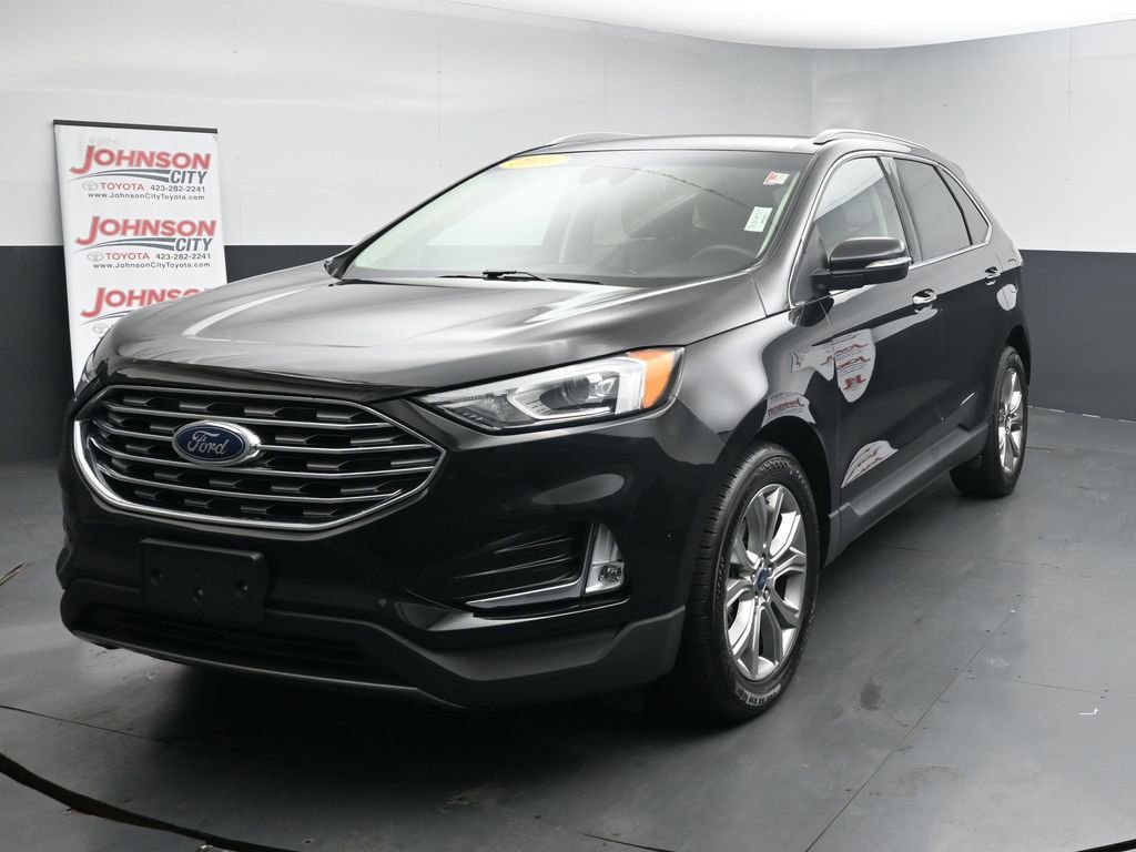 Used 2019 Ford Edge Titanium w/ Cargo Accessory Package image 4