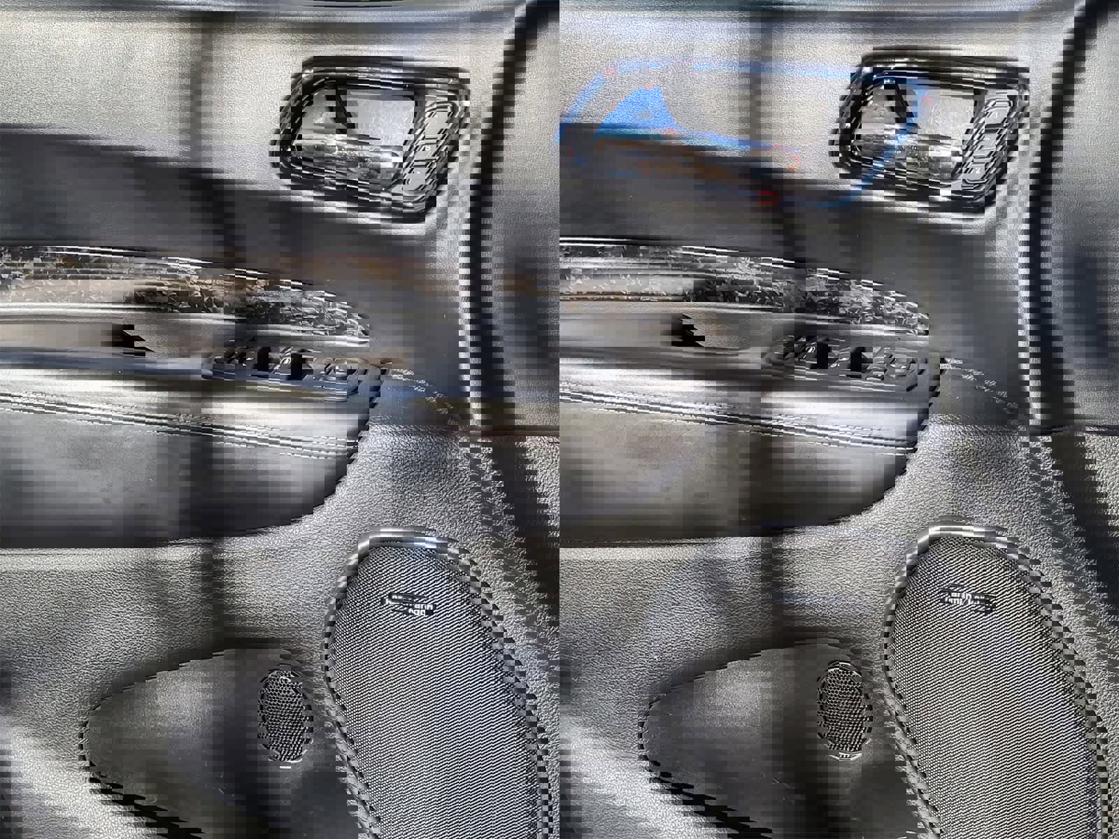 Used 2021 Dodge Durango SRT Hellcat w/ Premium Interior Group image 19