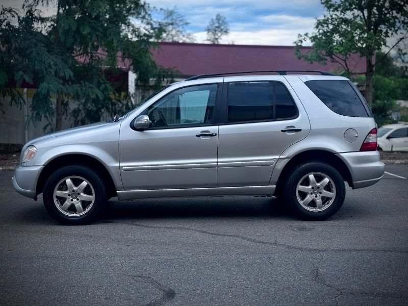 Used 2004 Mercedes-Benz ML 500 4MATIC image 4