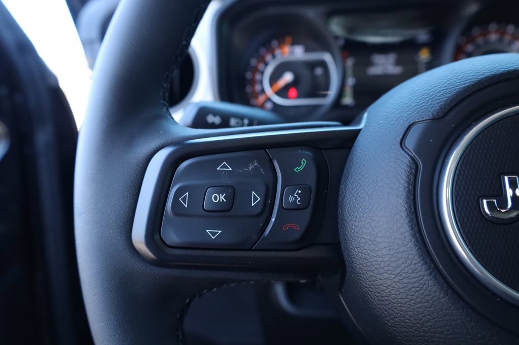 Used 2025 Jeep Gladiator Willys image 27