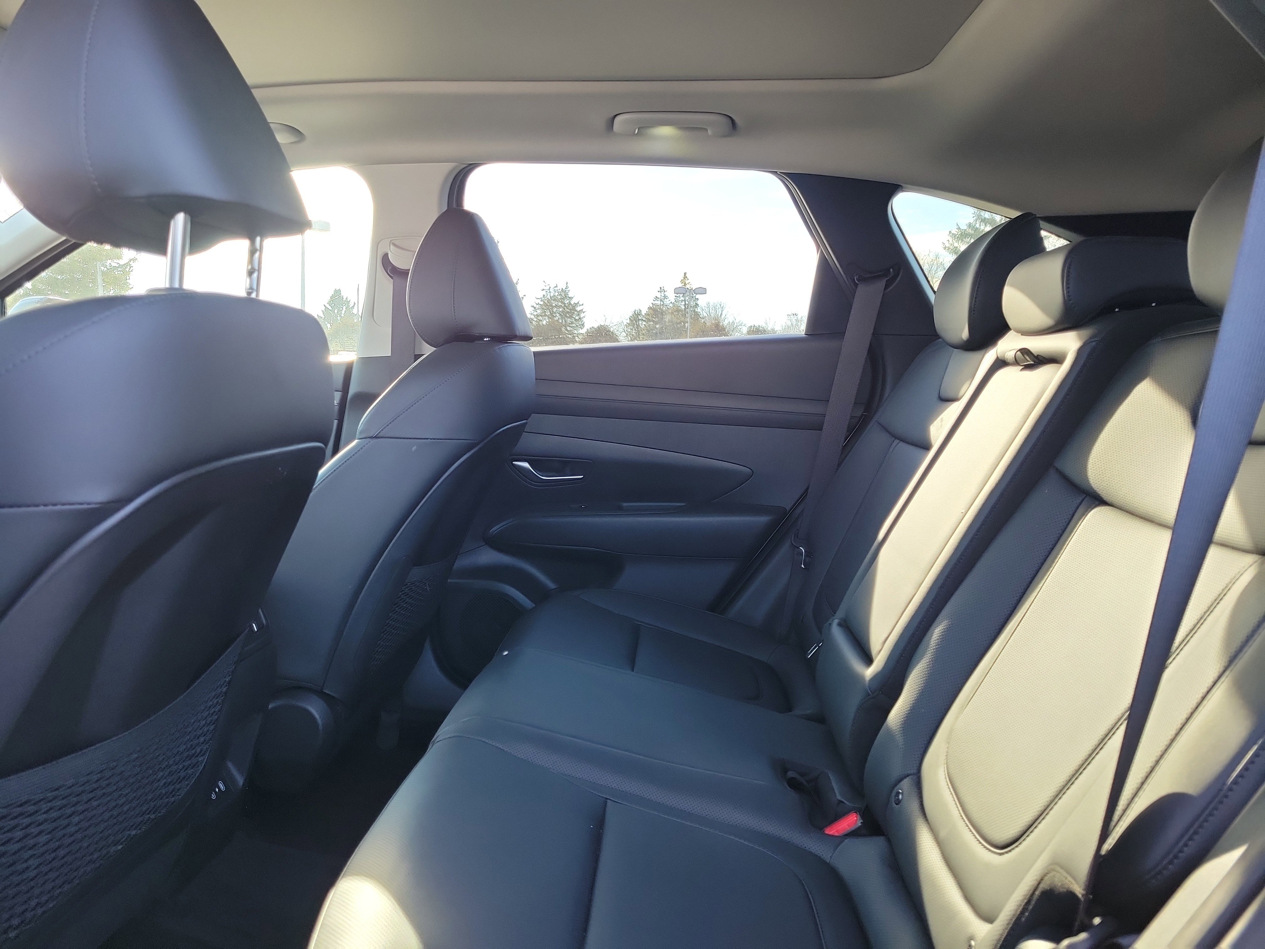 Certified 2025 Hyundai Tucson SEL image 11