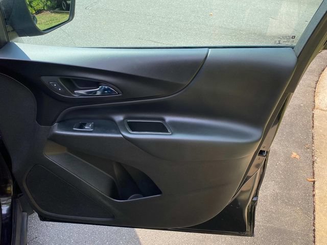Used 2019 Chevrolet Equinox LT FWD image 35