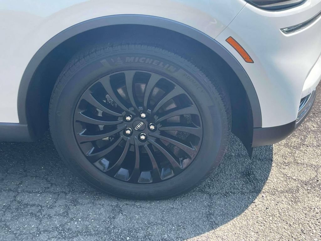 Used 2022 Lincoln Aviator AWD w/ Premium Package image 7
