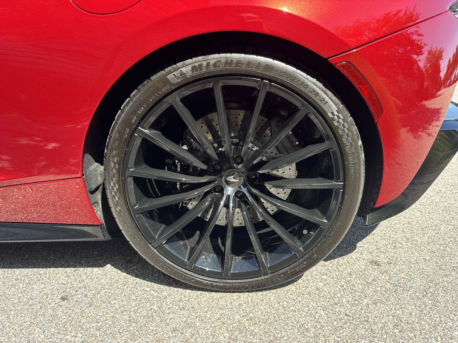 Used 2020 McLaren GT RWD image 10