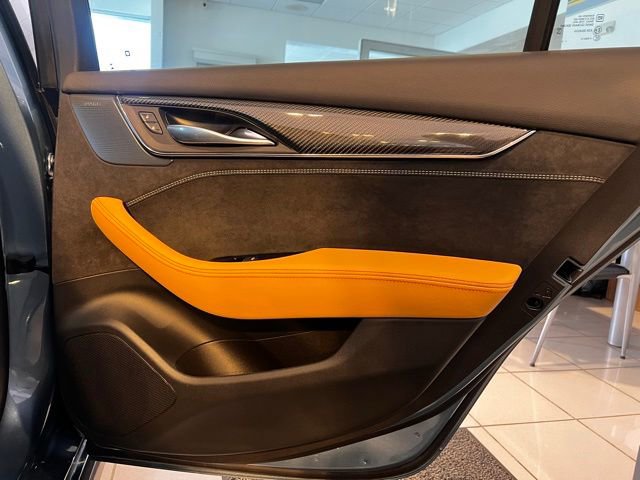Used 2024 Cadillac CT5 V Blackwing w/ Carbon Fiber Package 2 RWD image 26