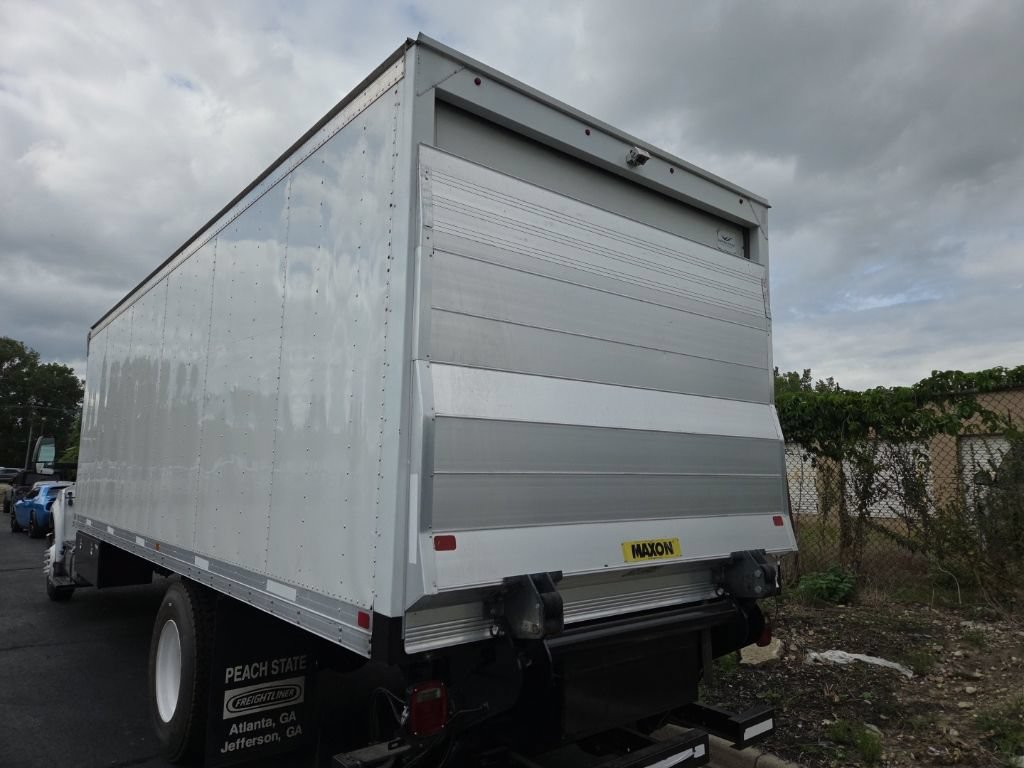 Used 2021 Ford F650 2WD Regular Cab Super Duty image 7