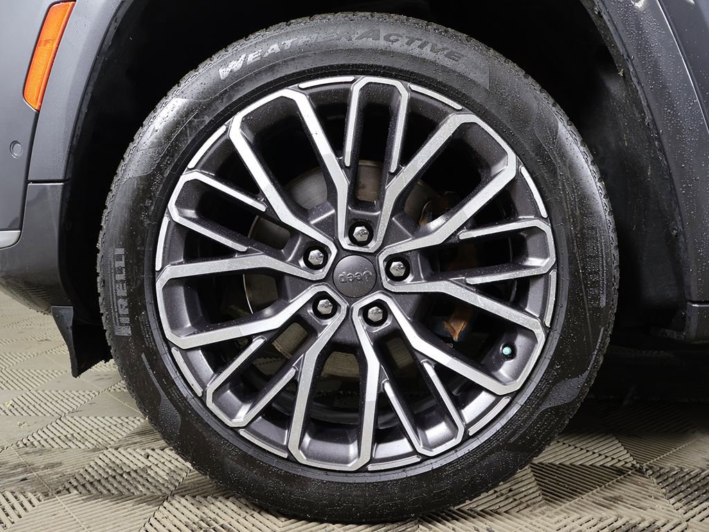 Used 2021 Jeep Grand Cherokee L Summit image 23