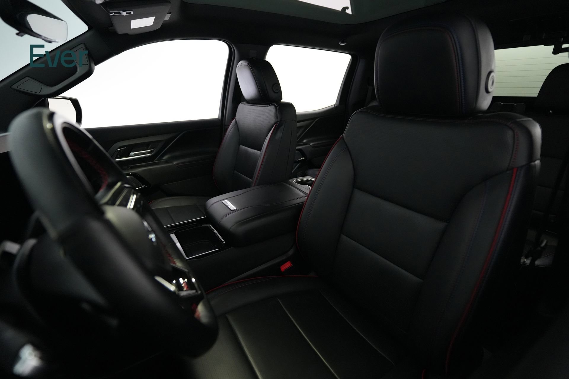 Used 2024 Chevrolet Silverado EV RST image 4