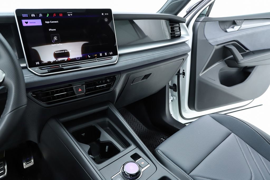 New 2026 Volkswagen Tiguan SE R-Line image 62