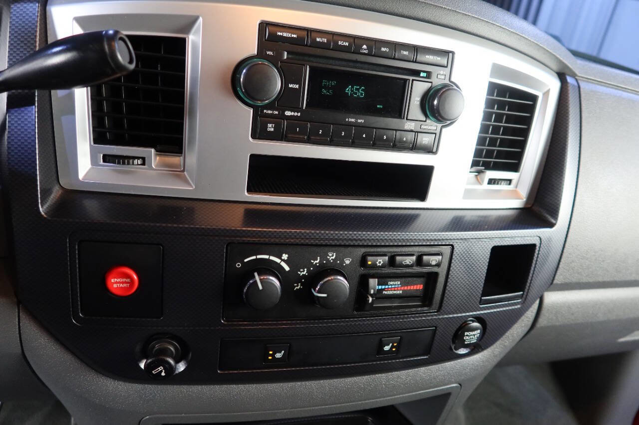 Used 2006 Dodge Ram 1500 Truck 2WD Quad Cab w/ Communication Pkg image 22