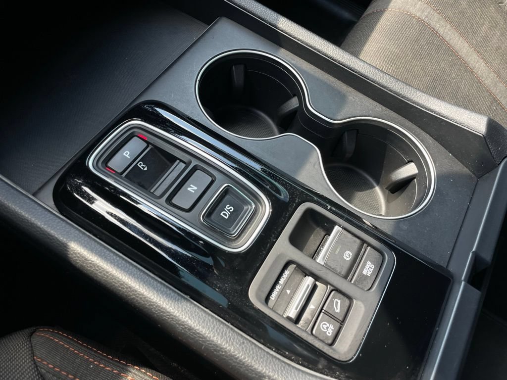 Certified 2025 Honda Pilot Sport image 14