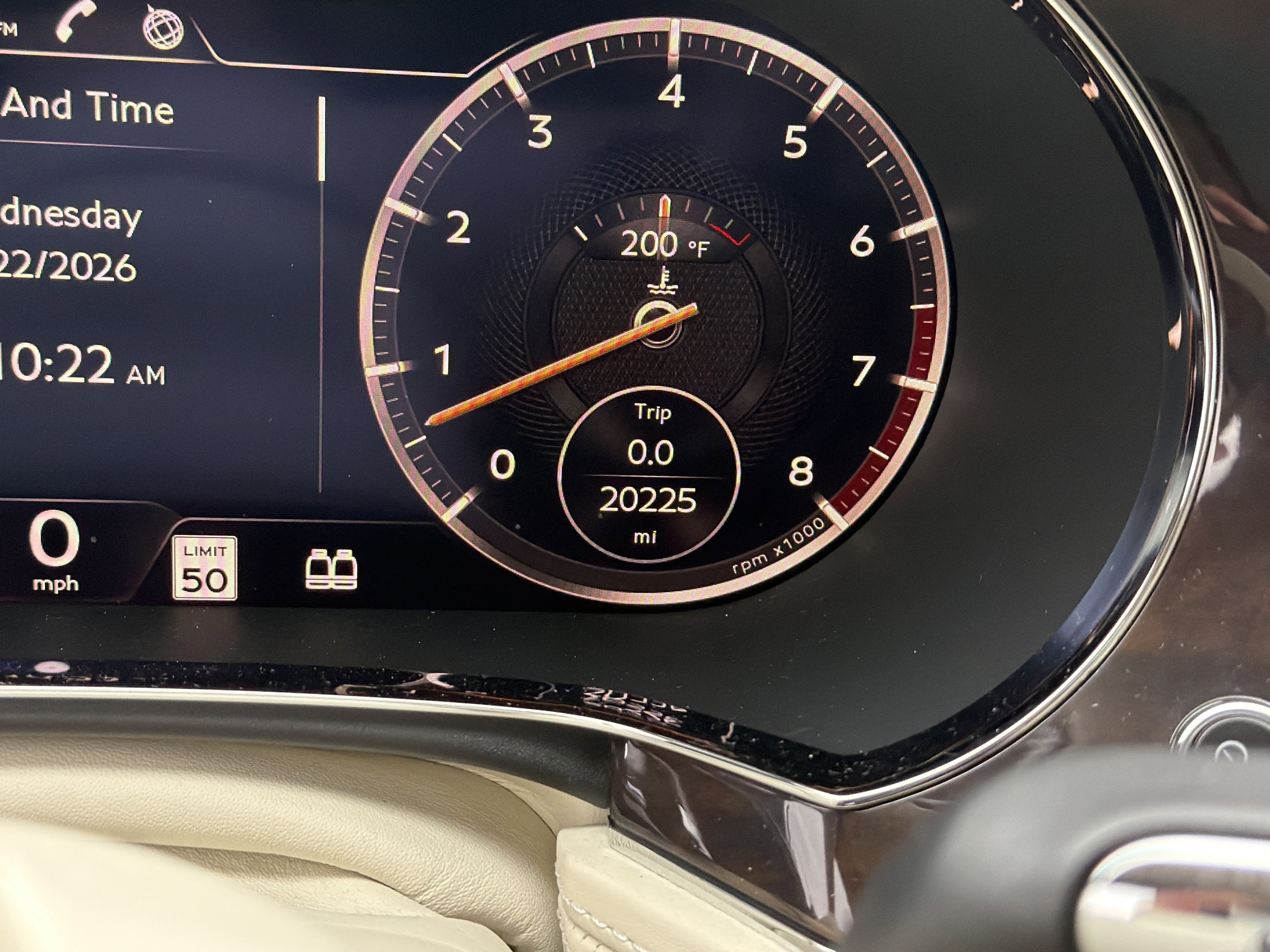 Used 2022 Bentley Continental GT image 21