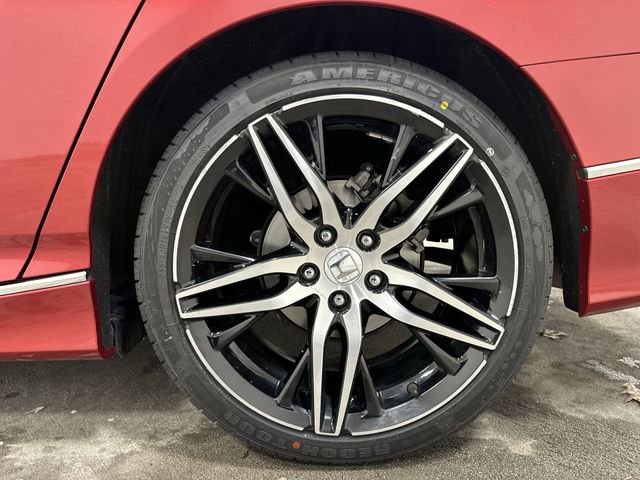 Used 2021 Honda Accord Touring image 6