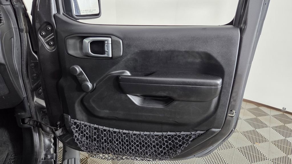 Used 2021 Jeep Gladiator Sport w/ Trailer Tow Package image 28