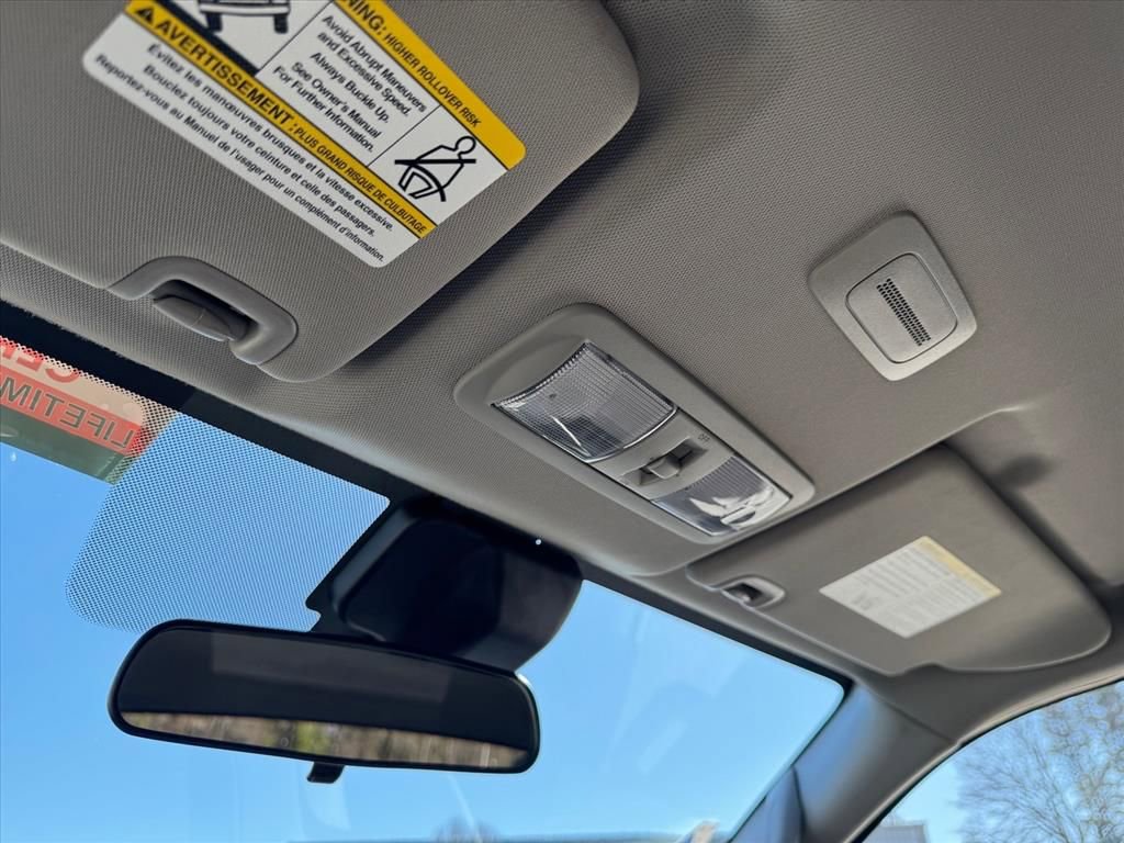 Certified 2024 Nissan Frontier SV w/ Technology Package image 24