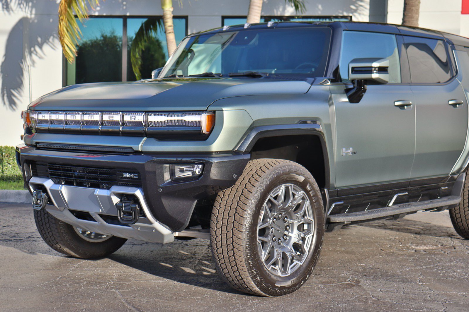 Used 2024 GMC Hummer EV 3X AWD/4WD image 27