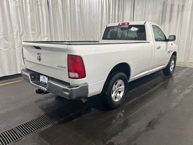 Used 2018 RAM 1500 Classic SLT AWD/4WD image 3