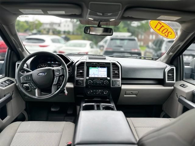 Used 2017 Ford F150 XLT w/ Equipment Group 302A Luxury AWD/4WD image 17