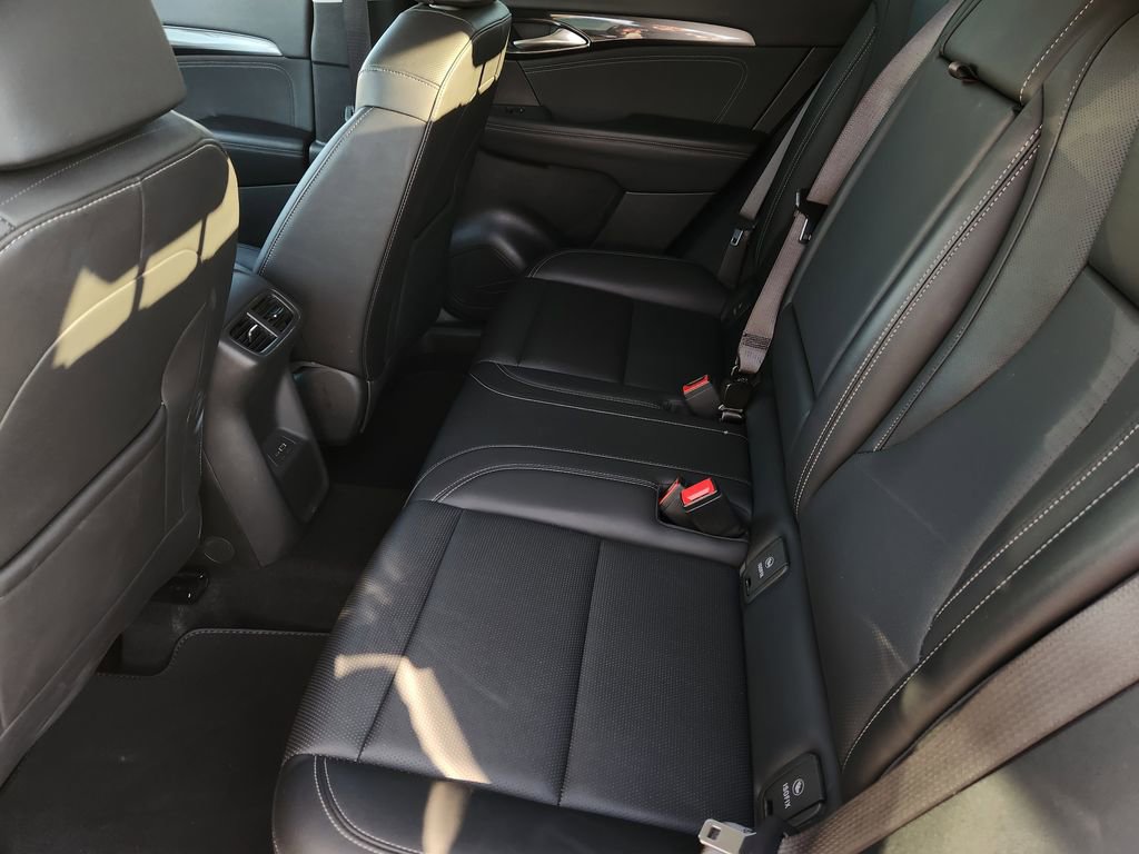 Used 2024 Buick Envision Preferred image 30