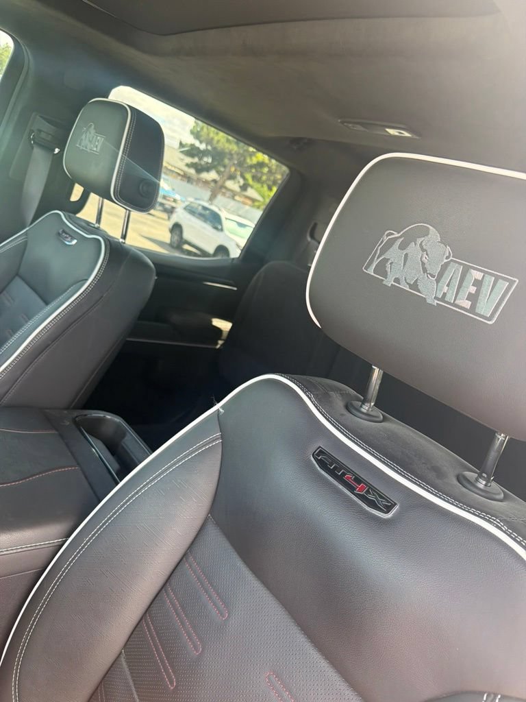 Used 2024 GMC Sierra 1500 AT4X w/ AT4X AEV Edition AWD/4WD image 11