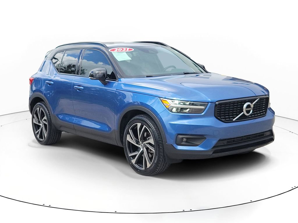 Used 2021 Volvo XC40 T5 R-Design w/ Climate Package
