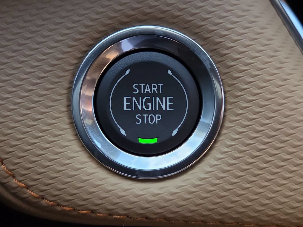 New 2026 Chevrolet Equinox ACTIV FWD image 9
