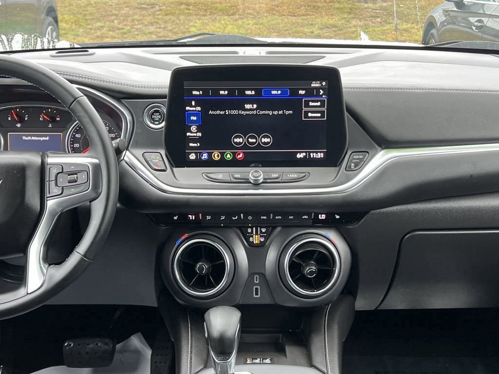 Used 2024 Chevrolet Blazer LT w/ Sound & Technology Package image 17