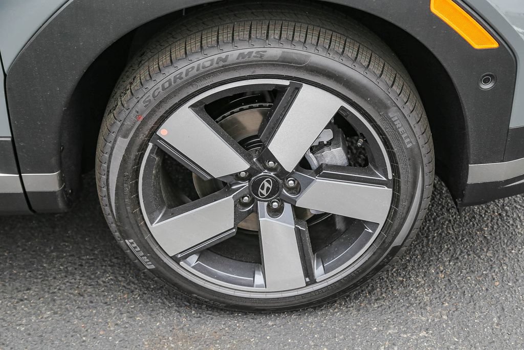 Certified 2026 Hyundai Santa Fe Limited AWD/4WD image 12