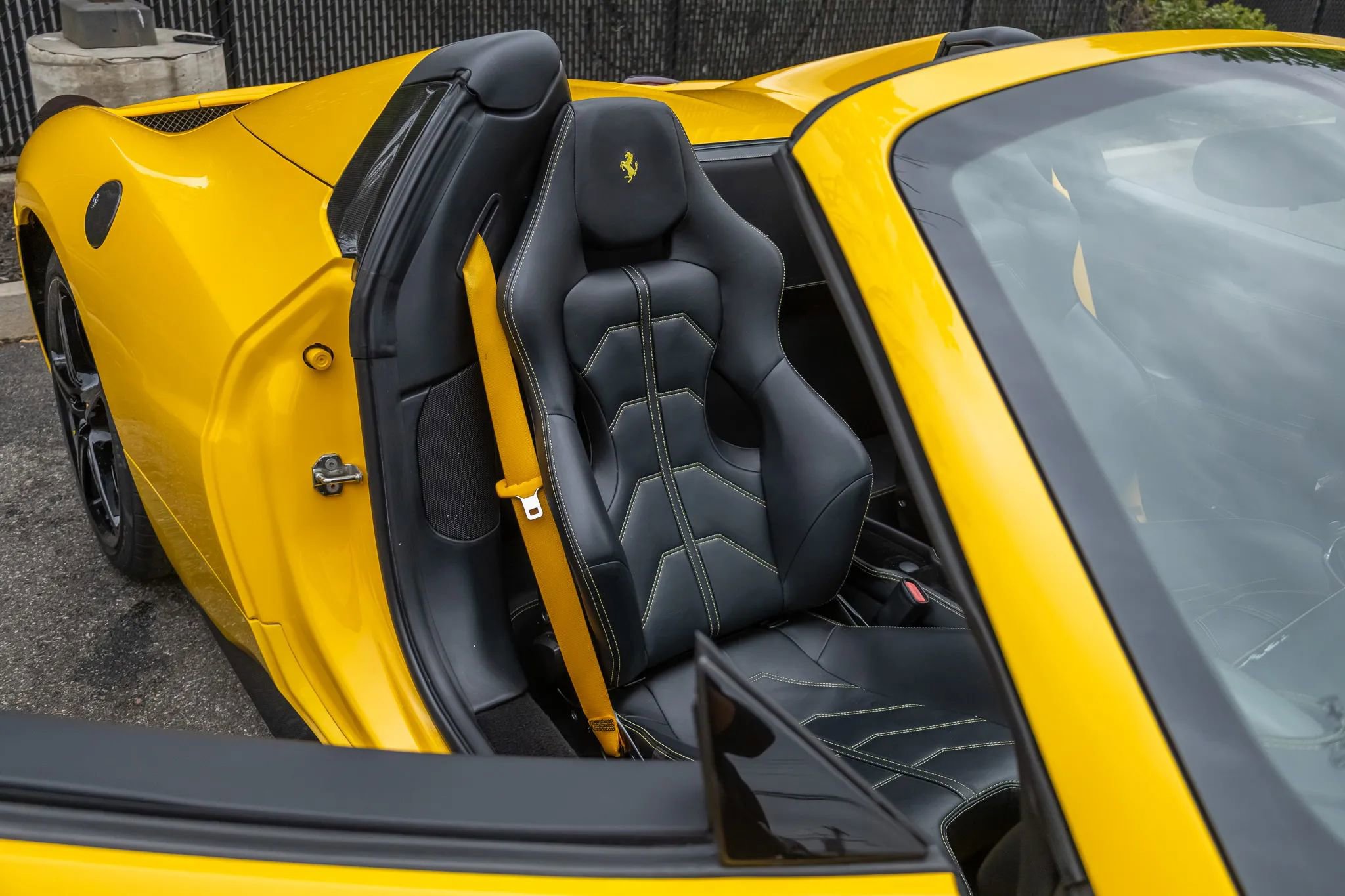Used 2013 Ferrari 458 Spider RWD image 78