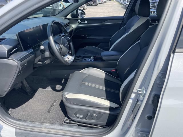 Used 2025 Kia K5 GT-Line w/ GT-Line Premium Package AWD/4WD image 25