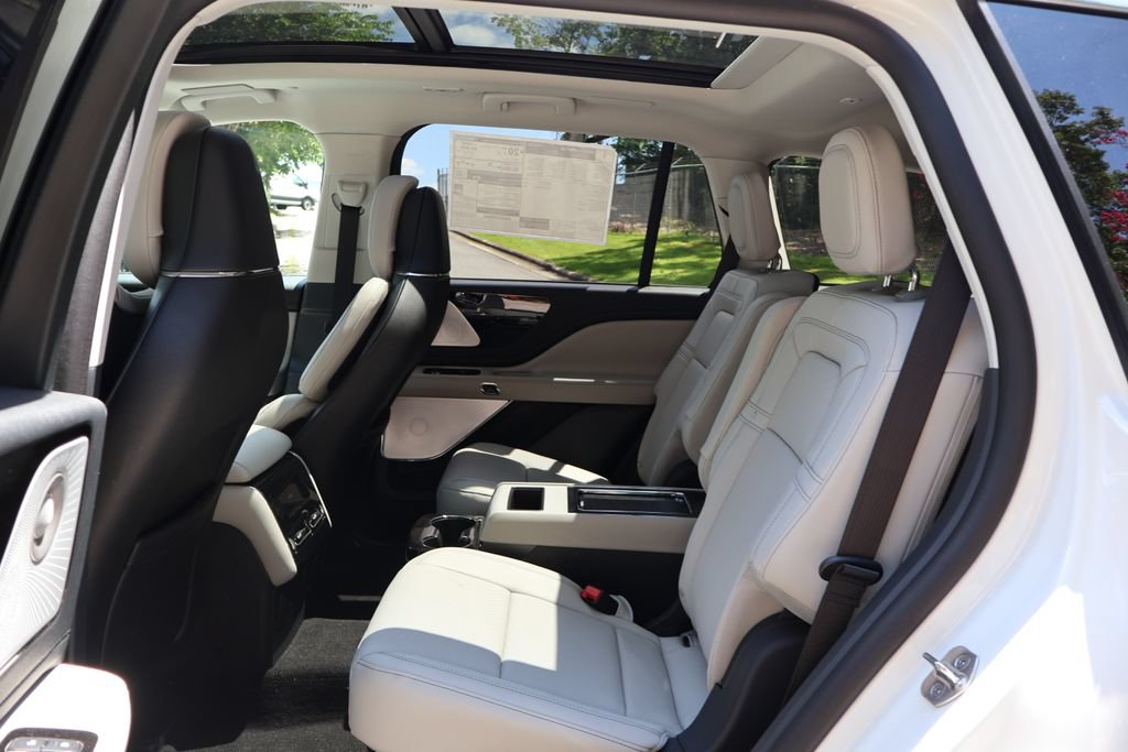 New 2026 Lincoln Aviator Reserve AWD/4WD image 22