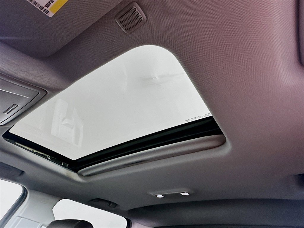 Used 2015 GMC Sierra 3500 Denali w/ Suspension Package, Off-Road image 21