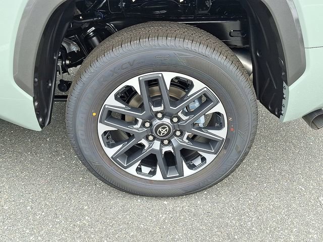 New 2026 Toyota Tundra Limited image 9