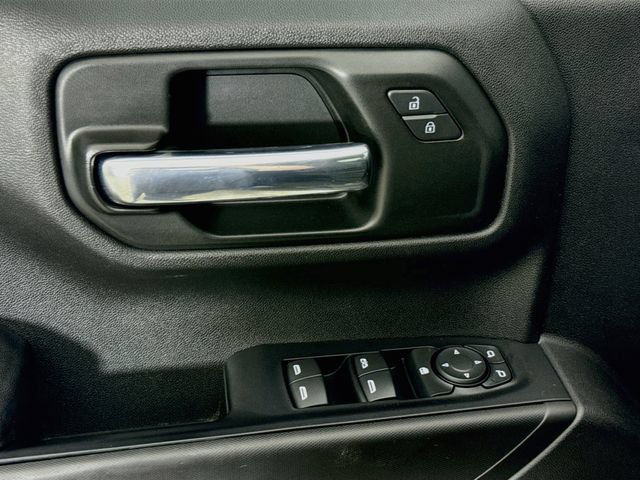 Used 2021 Chevrolet Silverado 1500 Custom Trail Boss AWD/4WD image 18