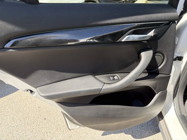 Used 2018 BMW X2 sDrive28i FWD image 7